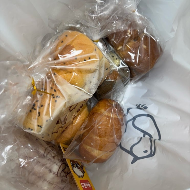  부천 빵집 맛집 참새보리식빵 포장 후기 소금빵맛집