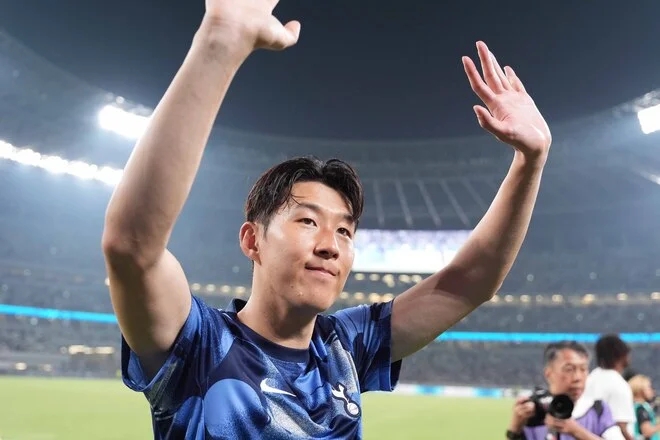<b>손흥민</b> 토트넘과 결별, 이적 선택! 과연 일본 네티즌들의... 