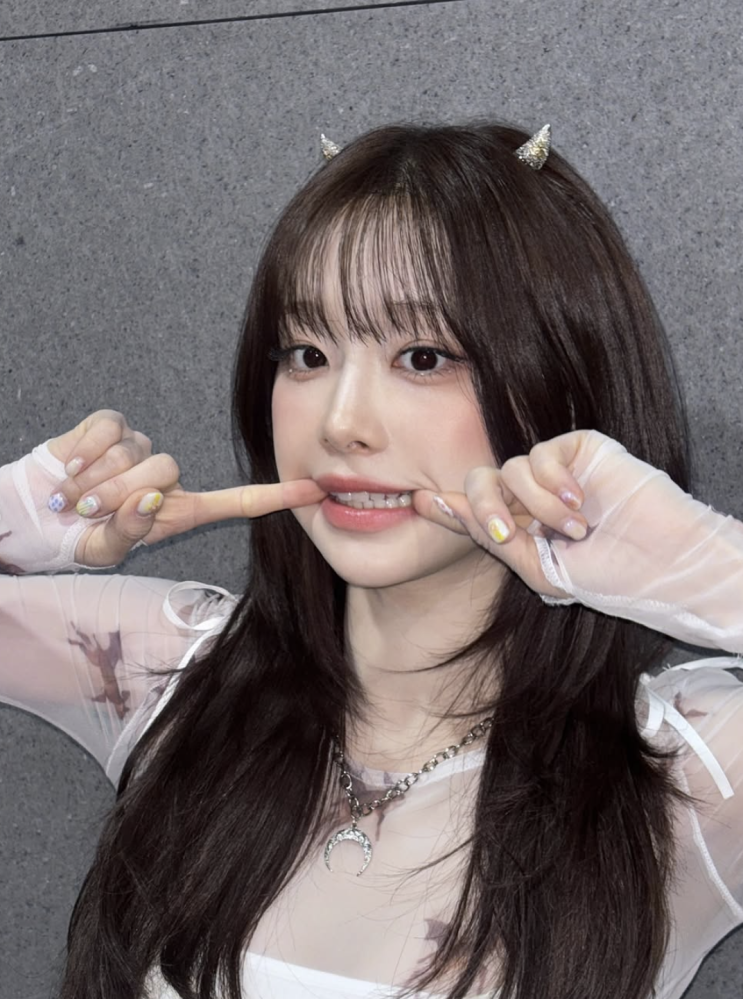  [오늘의 아이돌] 츄 프로필+일상+먹방력까지 지금 핫한 그녀의 반전매력 총정리! (ft. 내여자친구는상남자)