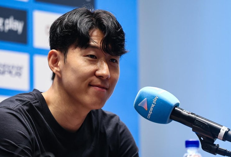 우리 모두는 <b>손흥민</b>의 <b>시대</b>에 살고있다