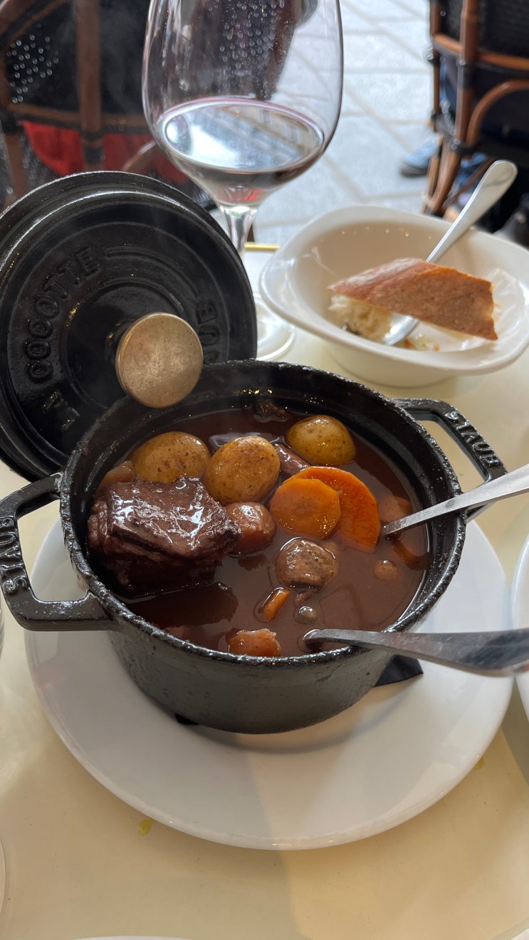  파리 4구 맛집 Au Bourguignon du Marais_어니언 스프, 에스까르고, 비프 부르기뇽 &마레지구 Merci 구경