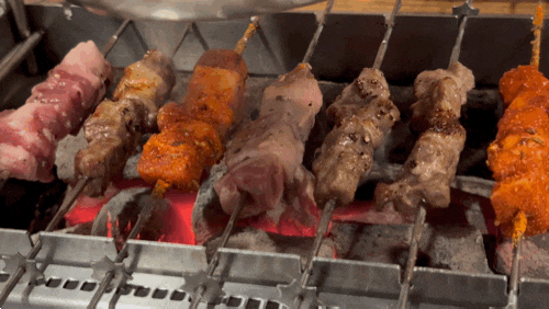  이태원 양꼬치 맛집으로 소문난 태원양꼬치. 직접 먹어보니 확실한 맛집이었다.