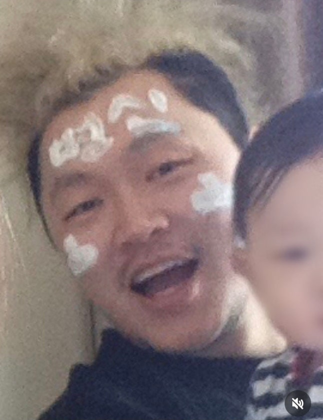 <b>양동근</b>, <b>윤석열</b> 전 대통령 <b>계엄 옹호</b> 손현보 목사 행사 참석 후... 