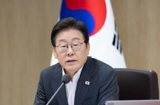 <b>가짜뉴스</b> 척결의 새로운 해법, <b>징벌적 손해배상</b> 제도 검토