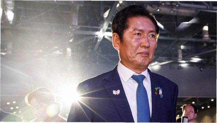 <b>정청래</b>, 호남의 눈물을 닦다: <b>수해</b> 복구 현장 방문과 민주주의... 