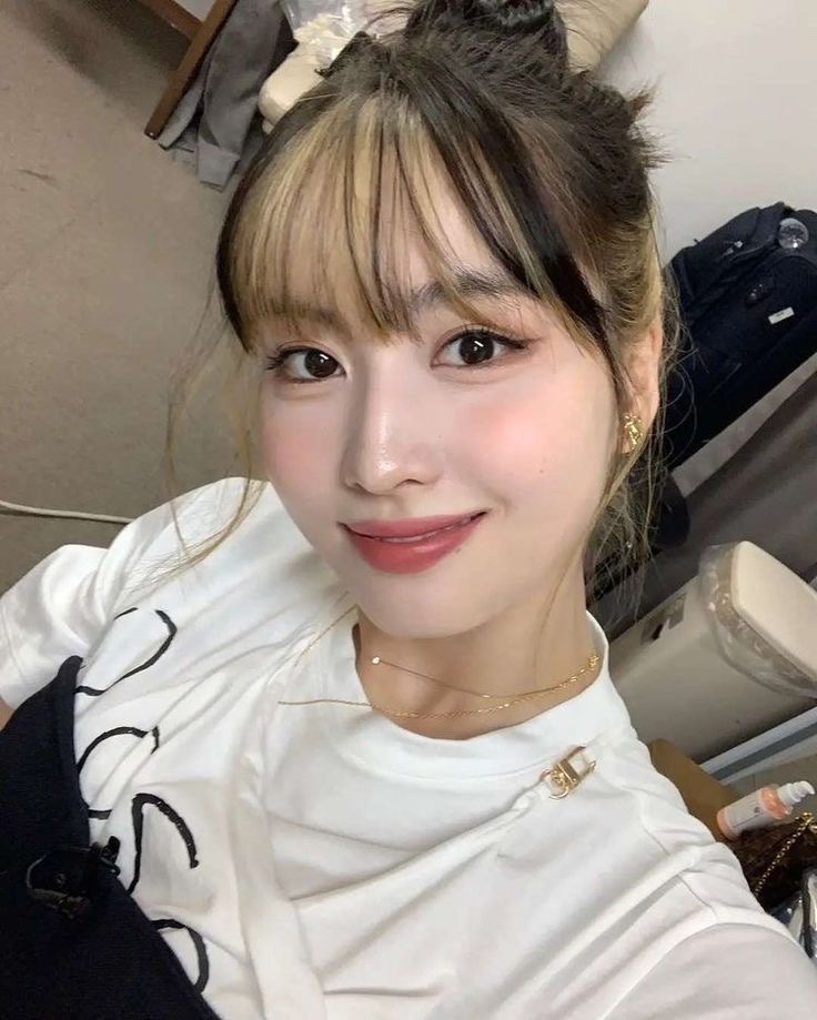  [미금역 투톤 포인트염색] 지윤 실장이 제안하는 힙한 무드!