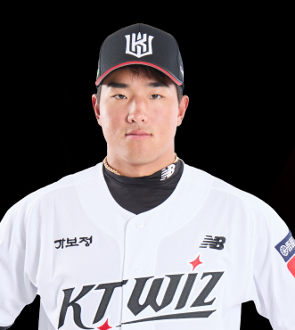 KT위즈 <b>괴물타자</b> <b>안현민</b> 타율 1위 등극