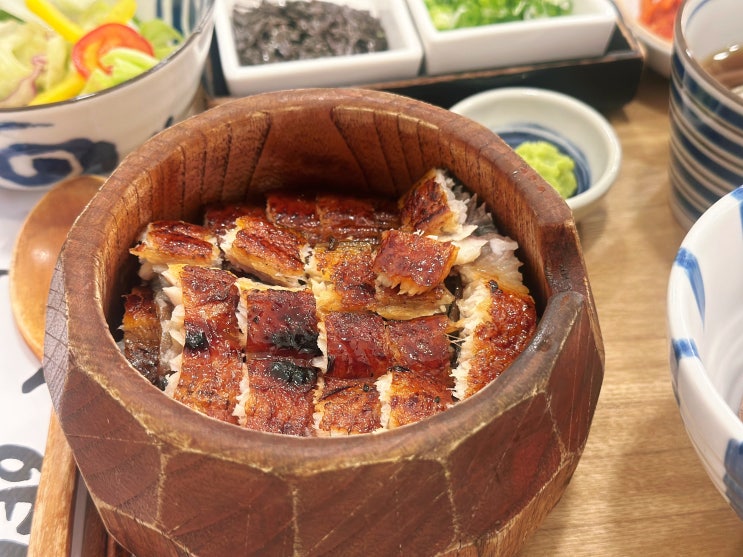  선릉 직장인 점심맛집 추천 양산도 대치점 장어덮밥 연어사시미
