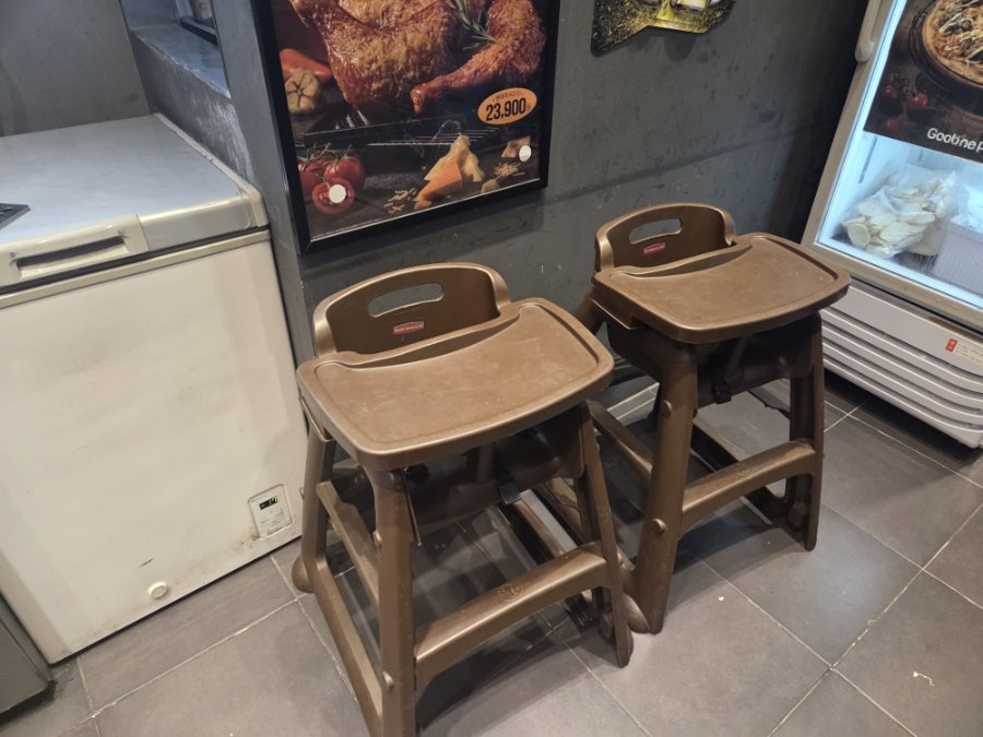 굽네치킨 고덕국제점 사진 5