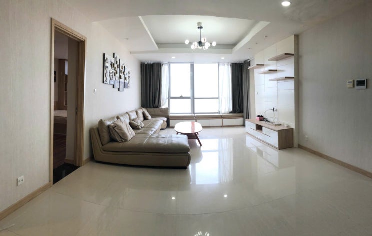  하노이 탕롱 넘버원 방3개 130m2 풀옵션 2500만동 ( Thang Long No 1 ) 아파트 임대 알려드립니다
