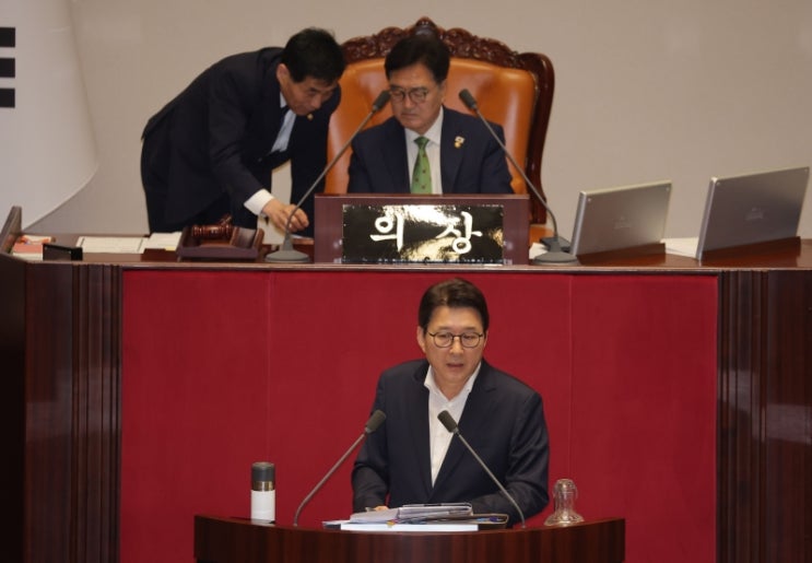 국민의힘, <b>방송법</b> 저지... 측, <b>정청래</b> '보쌈' 언급에 “손대면... 