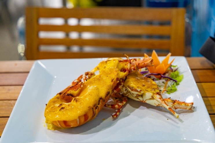  베트남 푸꾸옥 맛집 추천 해산물 찐맛집 즈엉동 야시장 도보 3분 빈산 후기