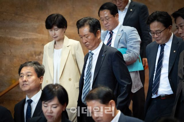  "방송 독립성" vs "언론장악"…방송법 개정안 대체 뭐길래