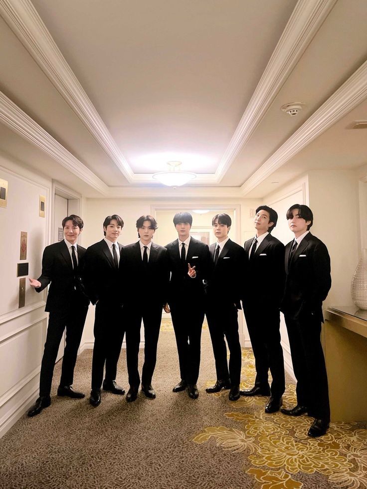 BTS <b>방탄소년단</b> - 250805 <b>마이클 잭슨</b> 미공개곡 재녹음 소식... 