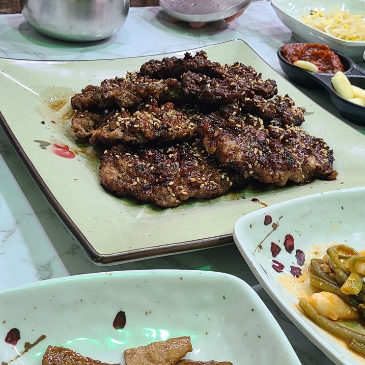  [광주 광산동] 무한리필 갈비탕과 살살 녹는 떡갈비 맛집 <이조송정떡갈비>