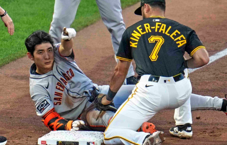 “3루타 9개 단독 3위 등극” <b>이정후</b> 2<b>타점</b> 3루타 맹활약에도... 