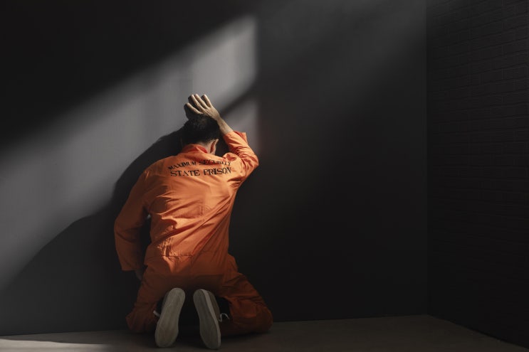  오늘은 집행유예의 뜻과 그 의미에 대해서 자세히 알아보겠습니다~
