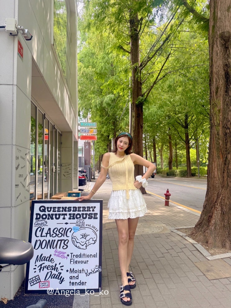  퀸즈베리도넛하우스 양재 카페/ 이디야 옥수수빙수 빵수니의 일상