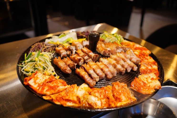  [마곡맛집] 돈구멍 - 삼겹살 발산 맛집