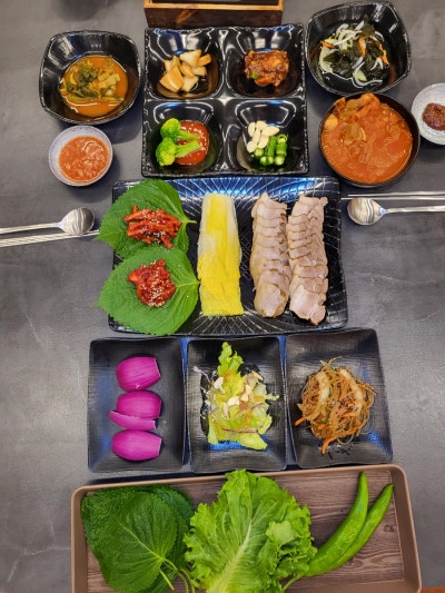 연수동삼겹살 한박궁 구워져 나오는 무한리필