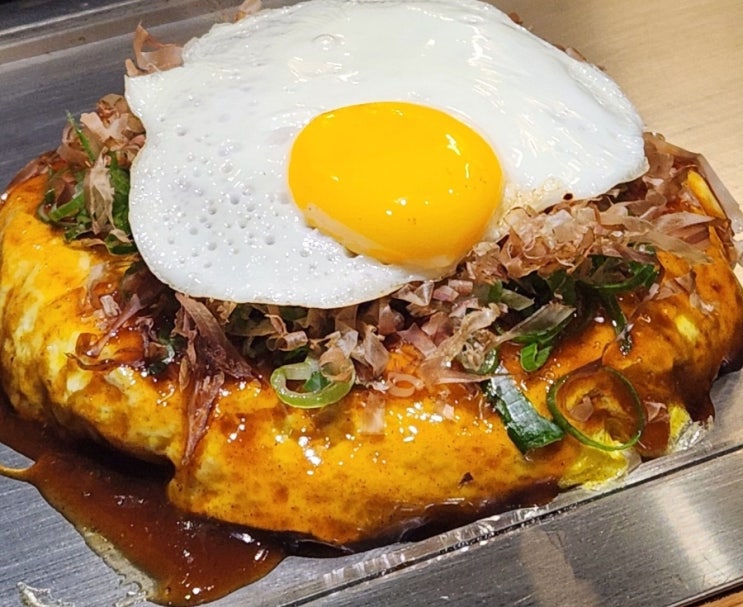  성수동 데이트 코스 추천! 핫쵸에서 일본보다 맛있는 오코노미야끼 한입