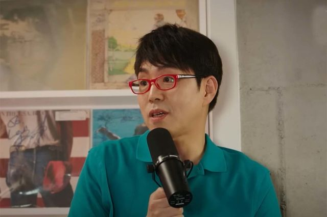 딱 두 팀뿐... 영화평론가 이동진이 꼽은 '인생 최애 한국밴드'