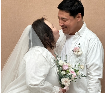 <b>정은혜</b><b>조영남</b> 다운증후군 작가 발달 장애 부부 <b>결혼식</b> 프로필... 