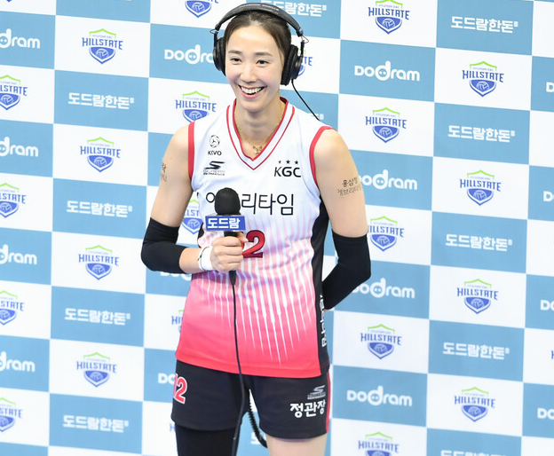 2023-2024 시즌을 끝으로 은퇴한 한송이 SBS SPORTS 배구해설위원으로 화려한 컴백
