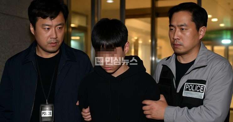'<b>신세계백화점 폭파 협박</b>... 자택서 <b>검거</b> (+디시인사이드... 