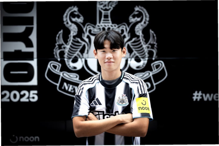 손흥민을 잇는 '괴물 신성' <b>박승수</b>, <b>EPL</b> 최연소 <b>데뷔</b> 꿈을 쏘다!
