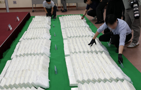  부산신항, 600kg 코카인 적발…역대 최대 규모 ‘충격’