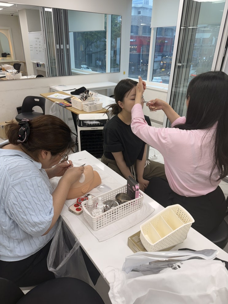  수원메이크업학원 자격증 환급반 취득 후기!