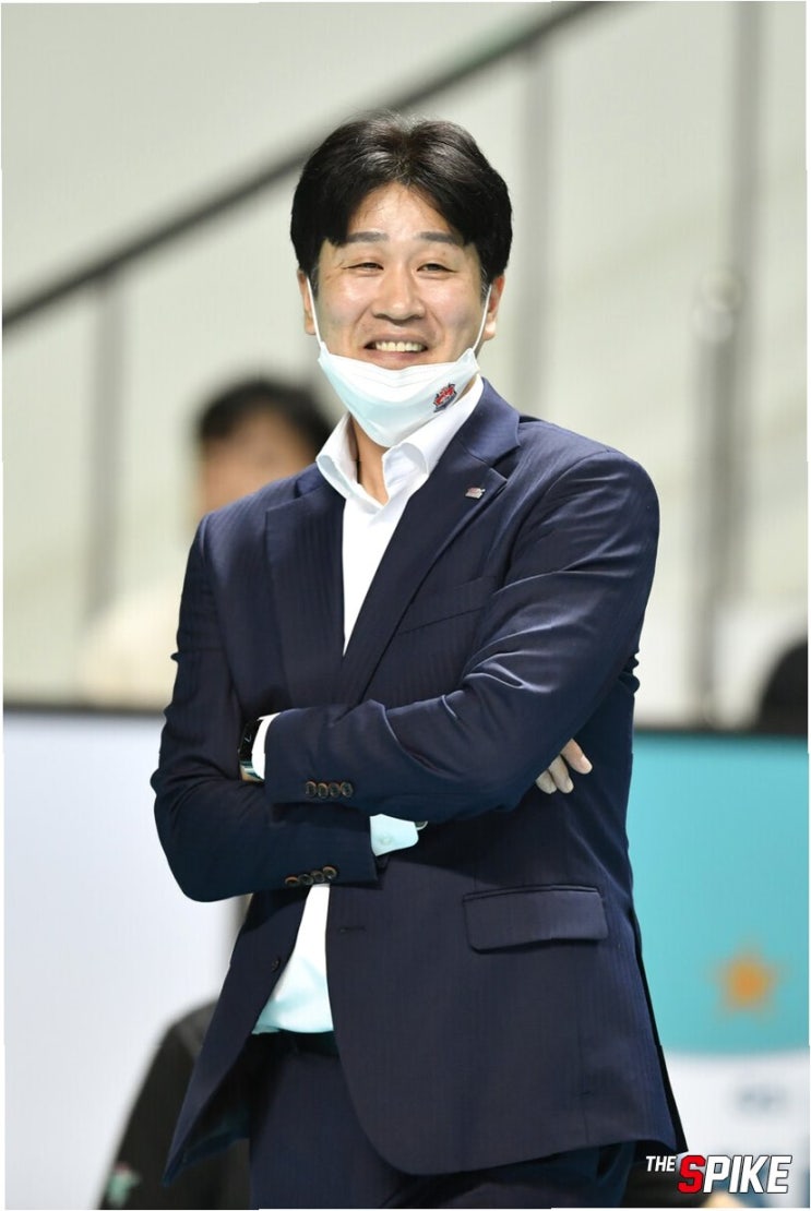 <b>코치</b>에게 폭언·위협 행사한 <b>김종민</b> 도로공사 <b>감독</b>, KOVO... 