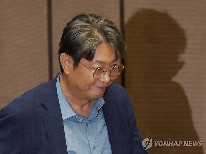 더불어민주당 <b>이춘석</b> <b>제명</b> 방침…주식 <b>차명거래</b> 논란, 추미애... 