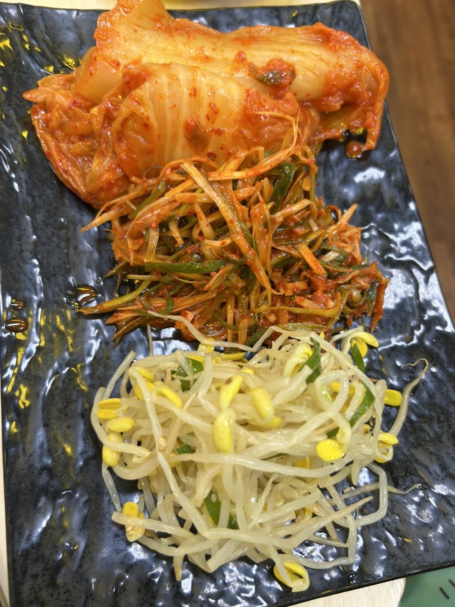 욱이네식당 사진 6