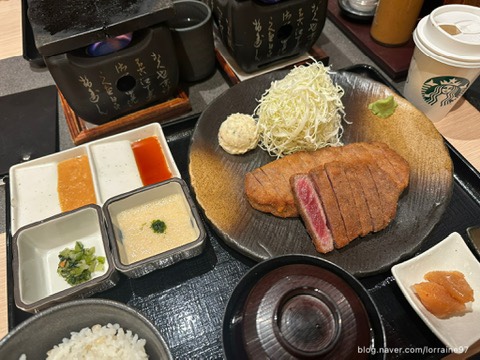  도쿄 여행 재방문의사 2000% 맛집 : 규카츠 모토무라 신주쿠 본점 