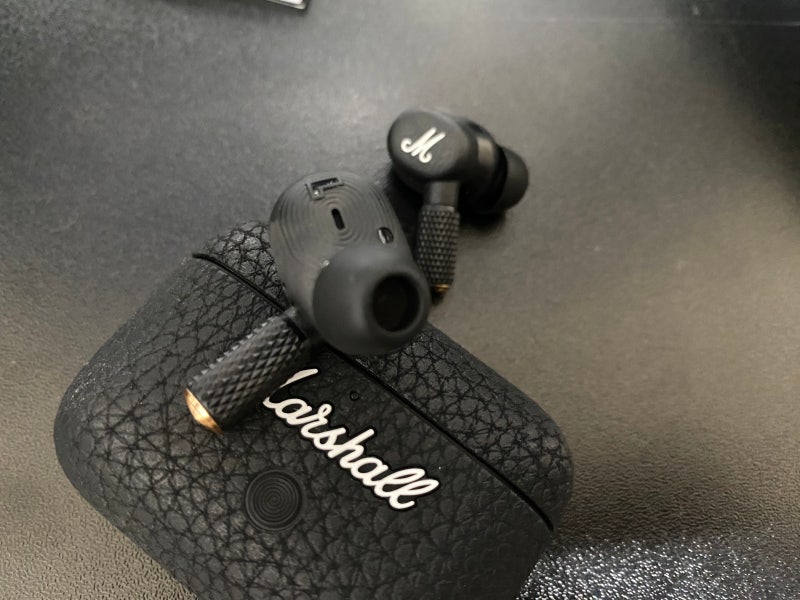 마샬 모티프 2 노이즈켄슬링 블루투스이어폰(marshall motif2 Noise-canceling Bluetooth earphones)