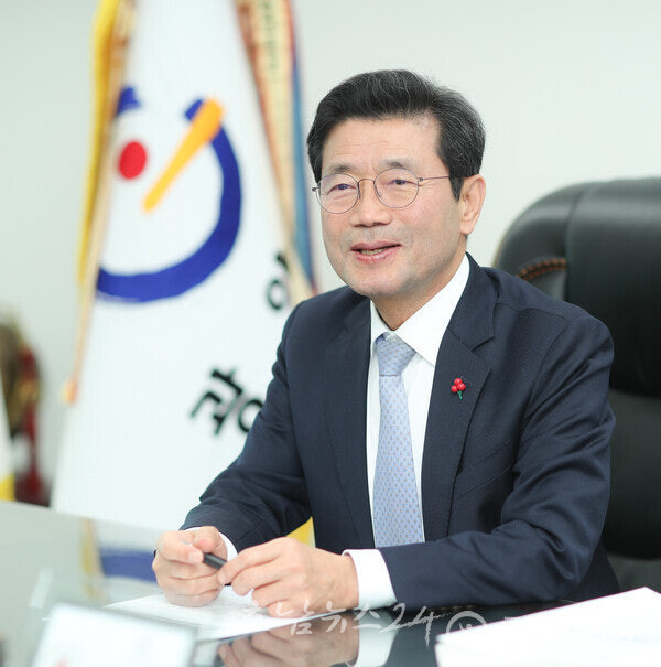  정인화 광양시정, 산림조합 특혜 의혹 속 ‘부가세, 이윤’ 등 15억 6천만 원 부당 지급 논란 (제2보)