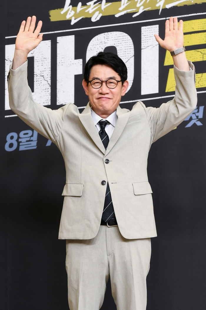 '<b>마이 턴</b>' <b>이경규</b>, "우뚝 설 것"