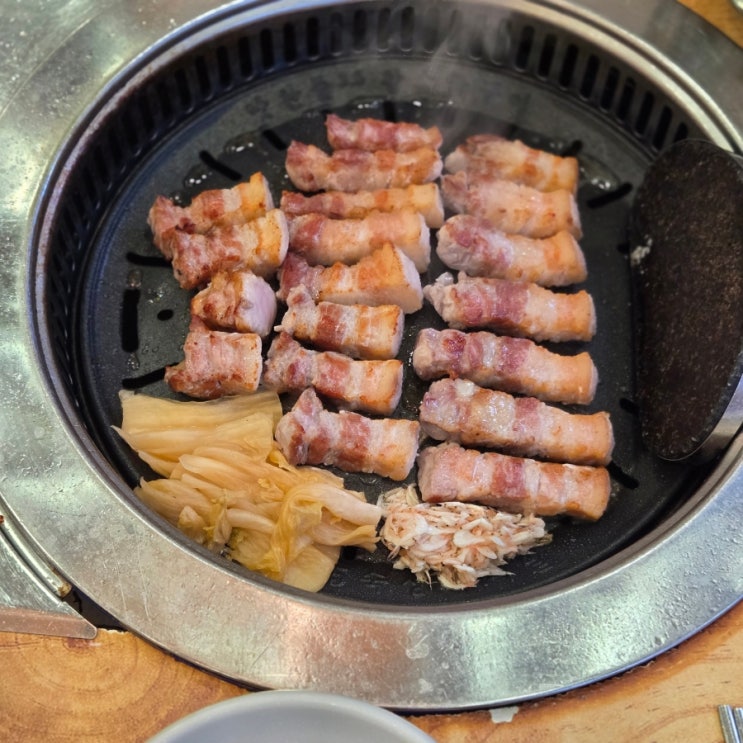  옥정 맛집 삼겹살은 맛찬들 왕소금구이가 살살녹네~