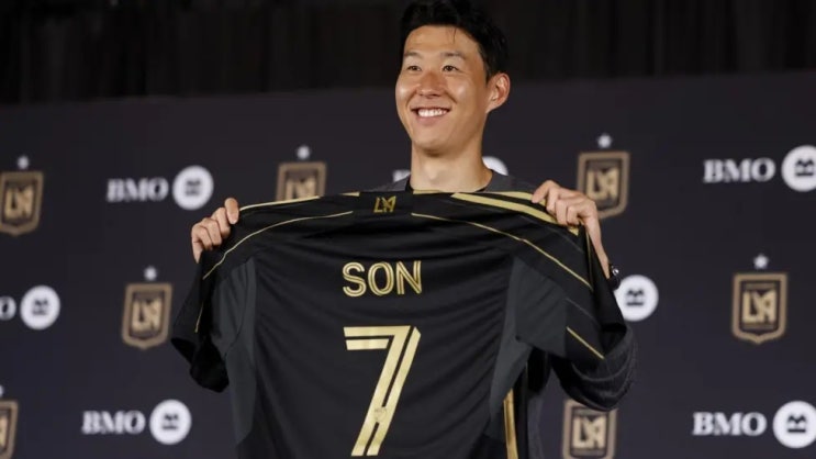 <b>손흥민</b>, <b>LAFC</b> 이적 공식 발표! <b>토트넘</b> 10년, 이렇게 끝났다