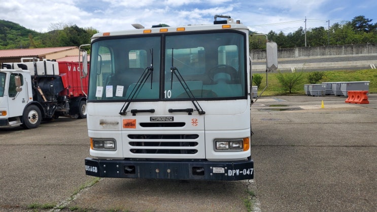  노면청소차 VACALL LC068042S 2007년식 1500만원 판매합니다.