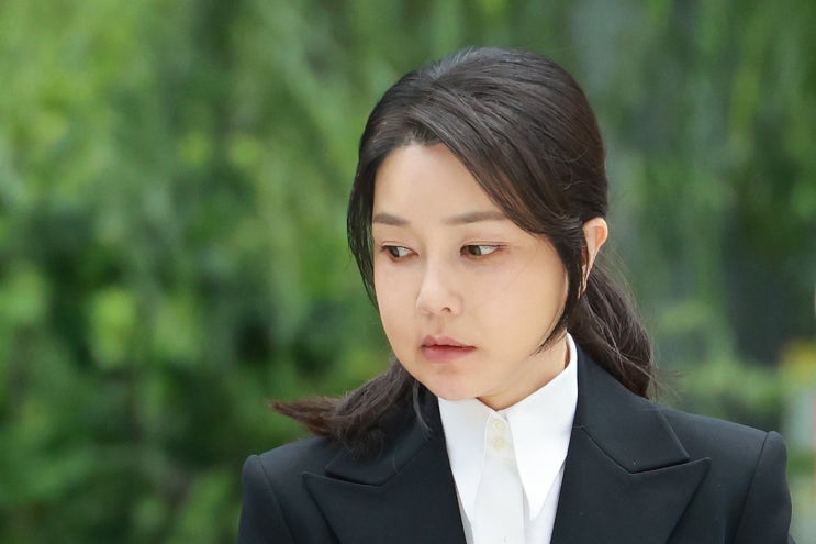 <b>김건희 구속</b> 12일 결정…윤석열과 '부부 동반 수감' 눈앞