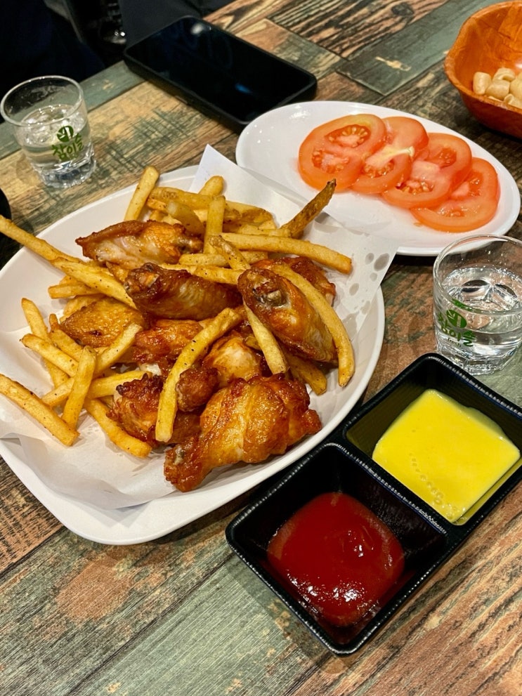 동네마다 있을법한 편안한 술집 성성동 성성맥주창고 / 천안식후감