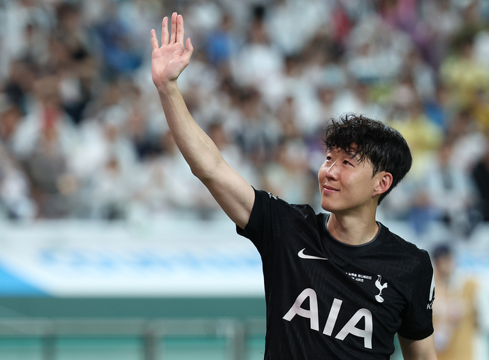 팬들 울린 손흥민 마지막 인사! LAFC 유니폼 입다