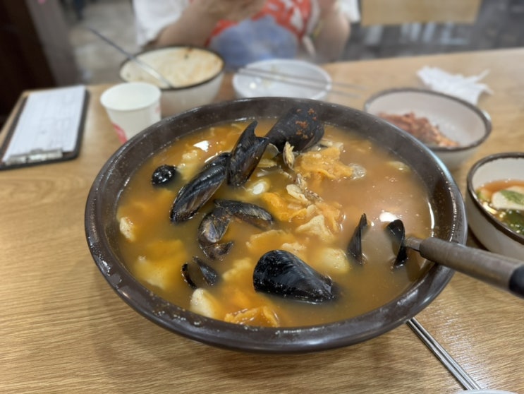  창동맛집 최고집칼국수 신창 가족외식 바지락 얼큰 전문점