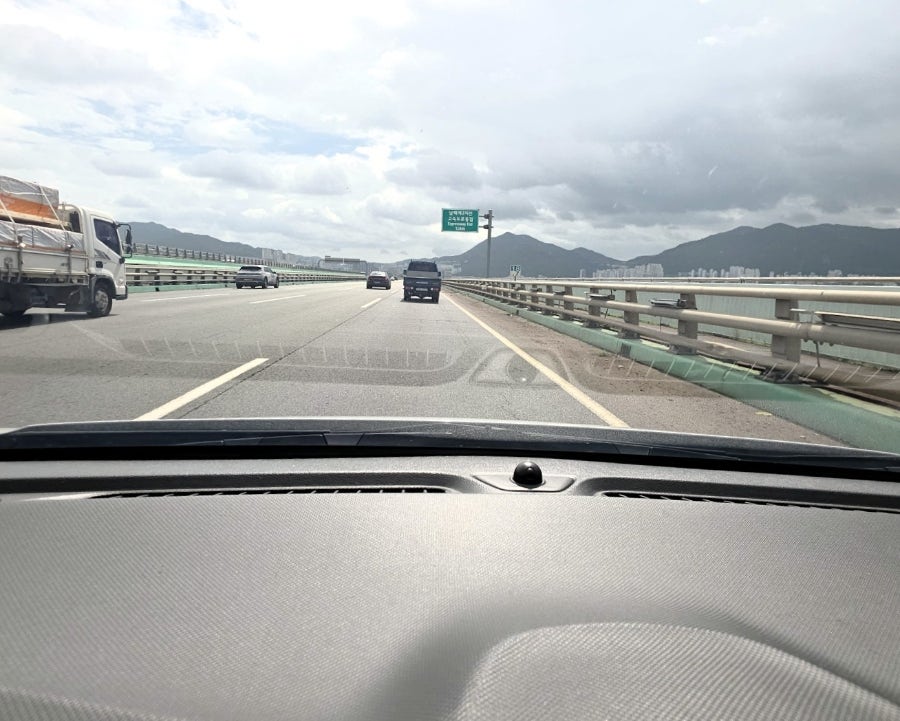한솥도시락 동서대점 사진 4