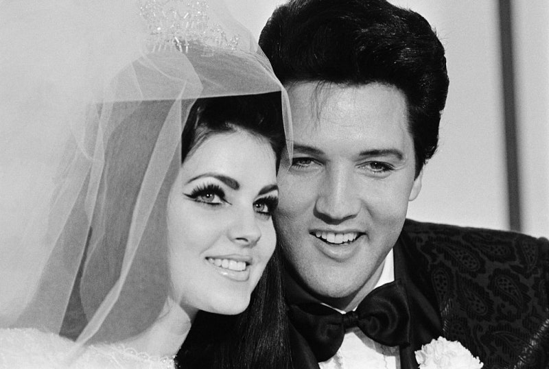 프리실라 프레슬리(Priscilla Presley)와 엘비스 프레슬리(Elvis Presley), 운명처럼 얽힌 첫 만남과 ....