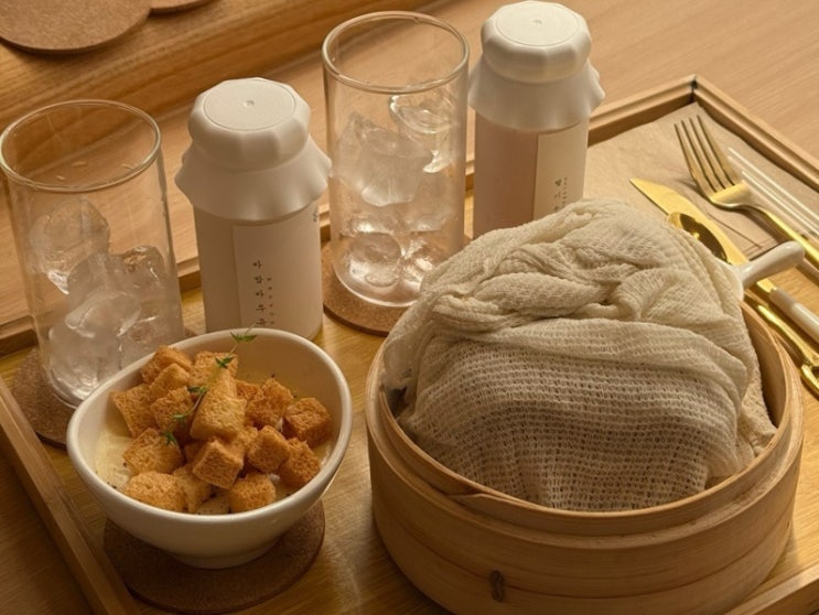  익선동 카페 ㅣ익선밀토스트 ㅣ 익선동 특별한 디저트 맛집 ㅣ 스팀식빵