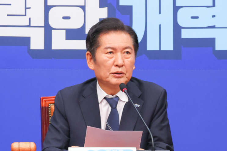 <b>이춘석</b> 법사위원장 사퇴, 민주당 탈당 제명 후임 추미애 ?